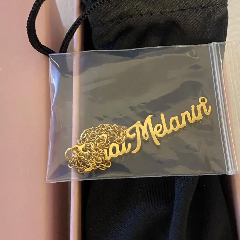 Izzy and Liv Pink Tone Watch with “That Melanin” Pendant New in Box - Picture 5 of 13